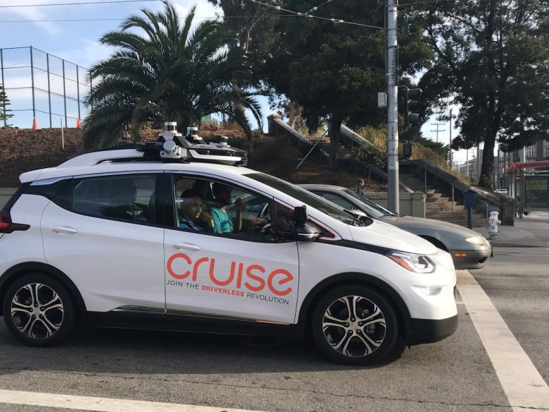 Waymo Cruise self-driving