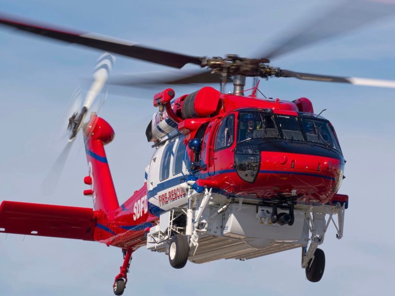 Firefighting helicopter.