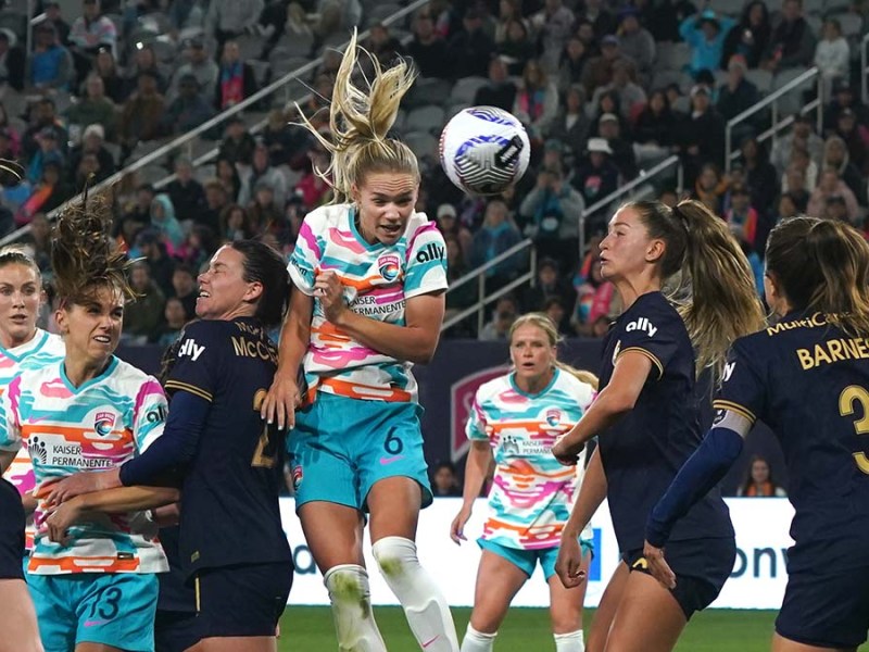 San Diego Wave vs. Seattle Reign. Photo by Chris Stone